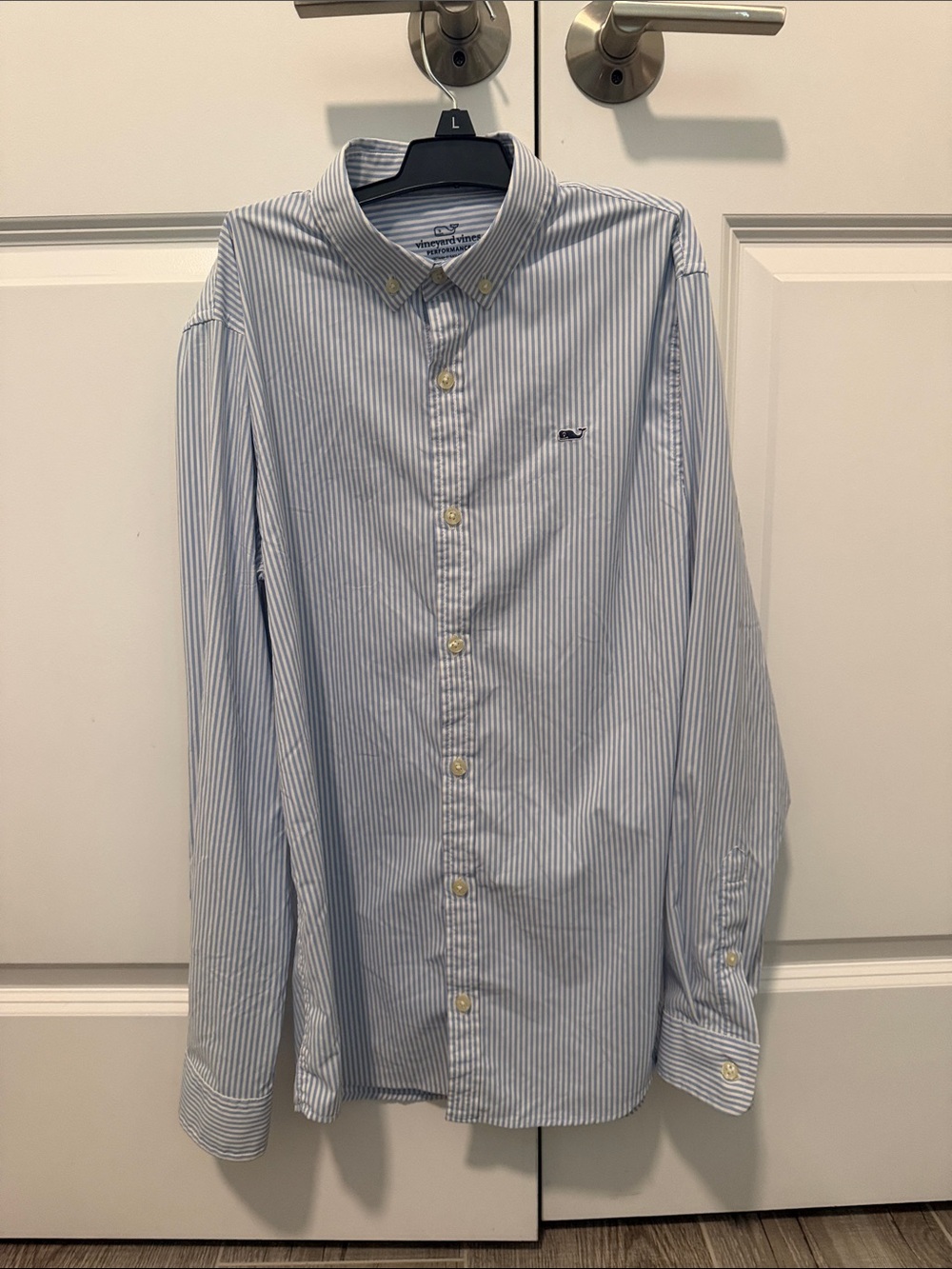 Vineyard Vines Boys Large Blue Stripe Button-Down Shirt